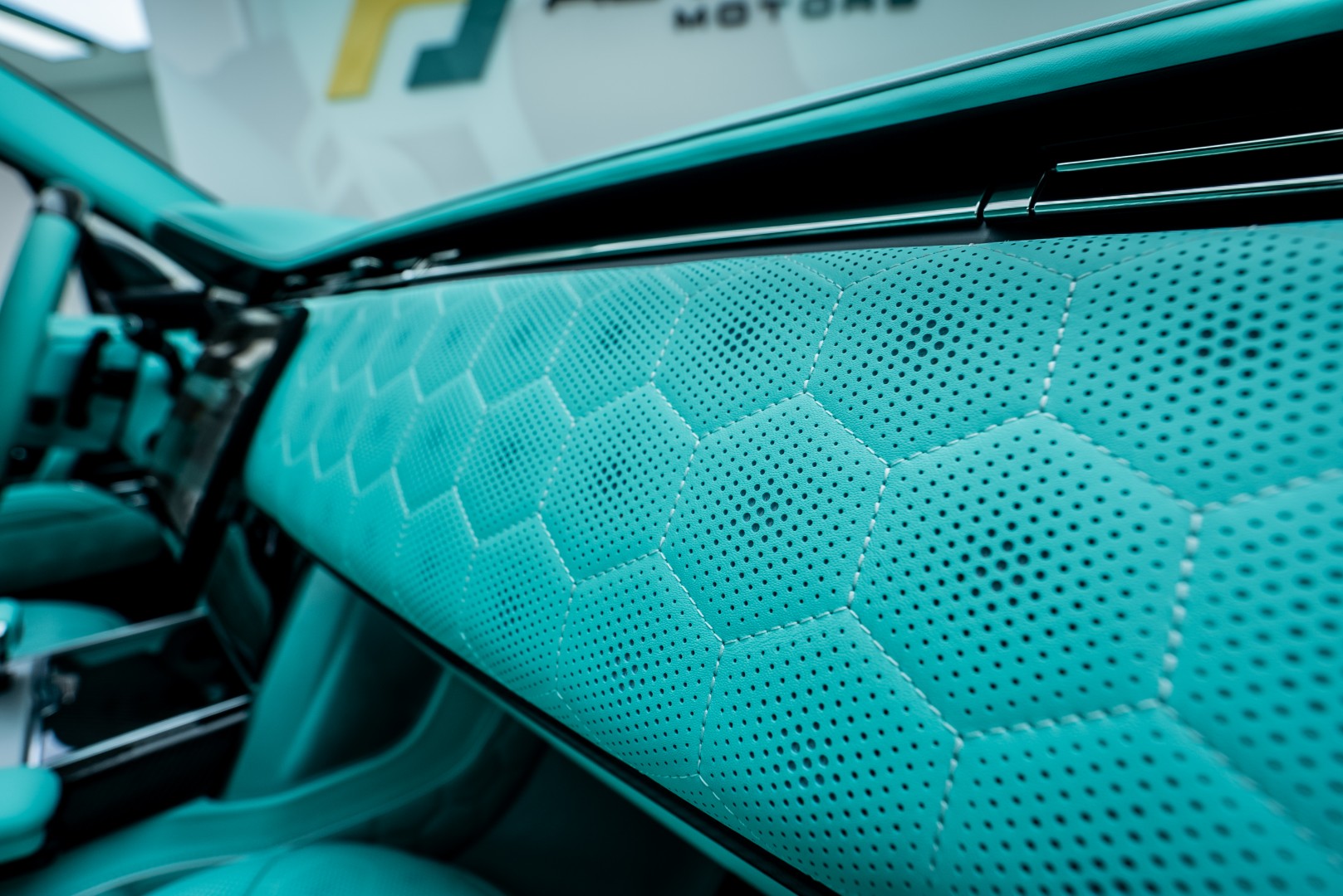 2025 RANGE ROVER P530 BY KEYVANY | FULL CARBON FIBER EXTERIOR | CUSTOM INTERIOR